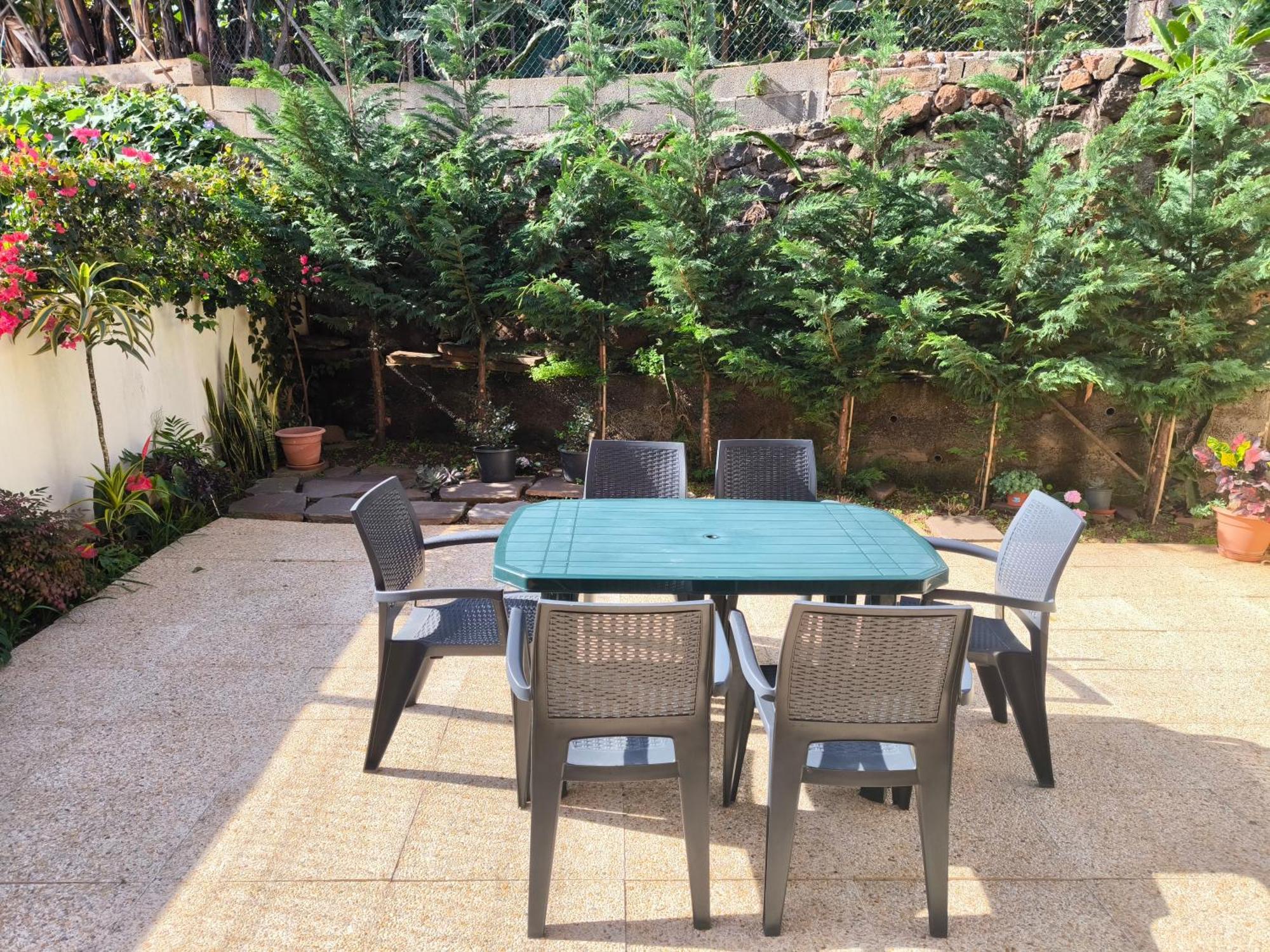 Villa&Damata Machico  Extérieur photo